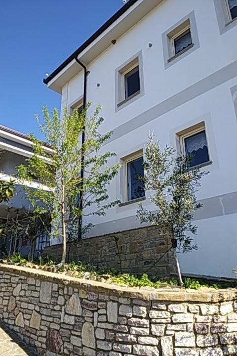 Turisalba Otel Ishem Dış mekan fotoğraf