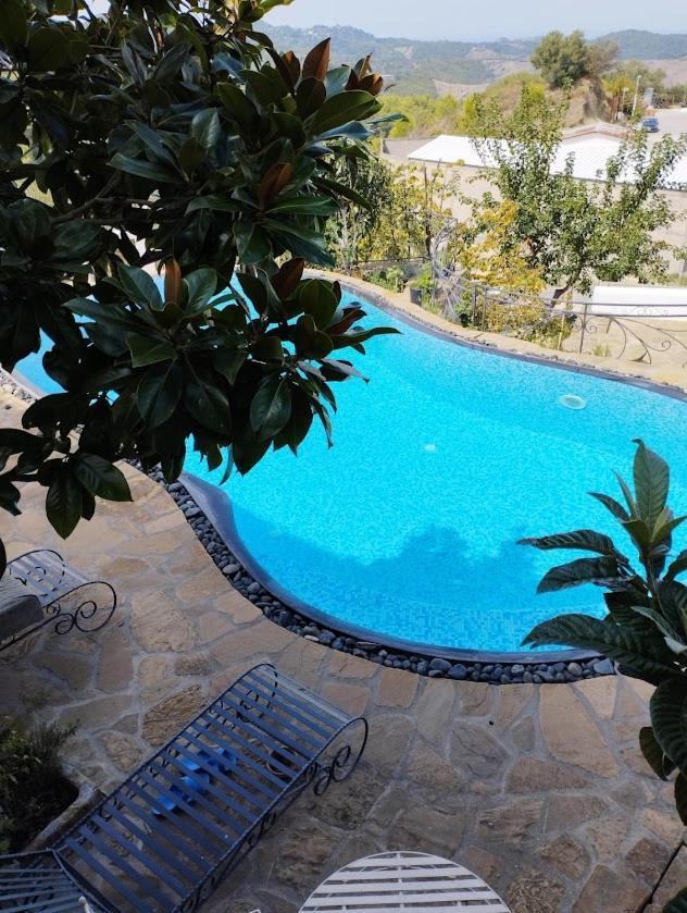 Turisalba Otel Ishem Dış mekan fotoğraf