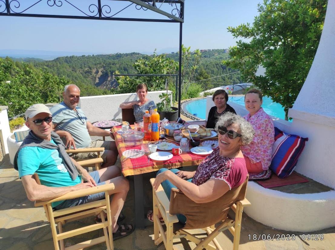 Turisalba Otel Ishem Dış mekan fotoğraf