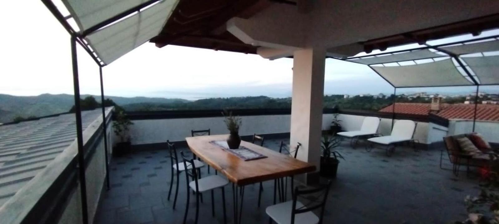Turisalba Otel Ishem Dış mekan fotoğraf